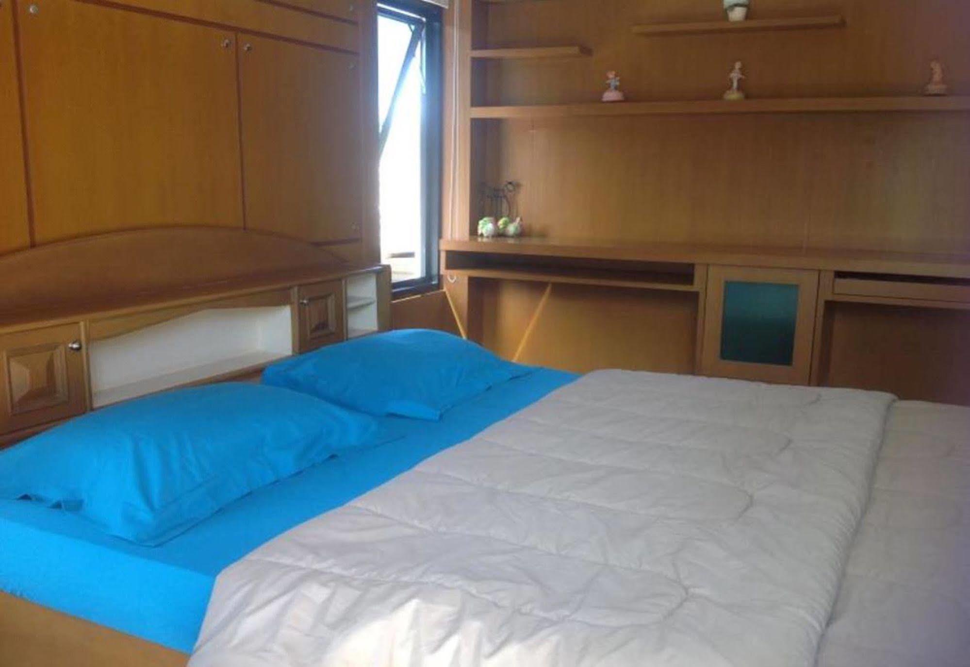 Ruankeaw Homestay Nai Harn Exterior foto